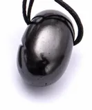 szungit-wisiorek-kropla