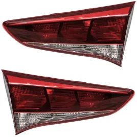 hyundai-tucson-2015-2020-lampy-tylne-komplet-z-listwa-zarowkowa-wewnetrzne