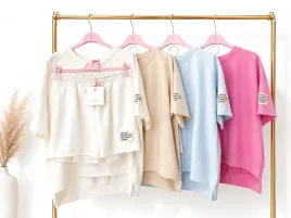 komplet-dresowy-damski-azara-bluzka-szorty-oversize-maselko-wiskoza