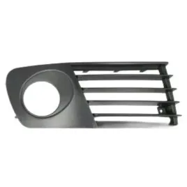 seat-cordoba-ibiza-atrapa-w-zderzaku-kratka-otwor-na-halogeny-przod-prawa