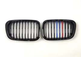 bmw-3-e46-1998-atrapy-grille-kratki-w-zderzaku-trikolor-p-l-zestaw-2szt