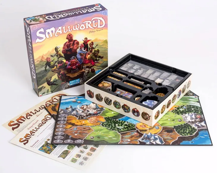 small-world-smallworld-wydawca-rebel