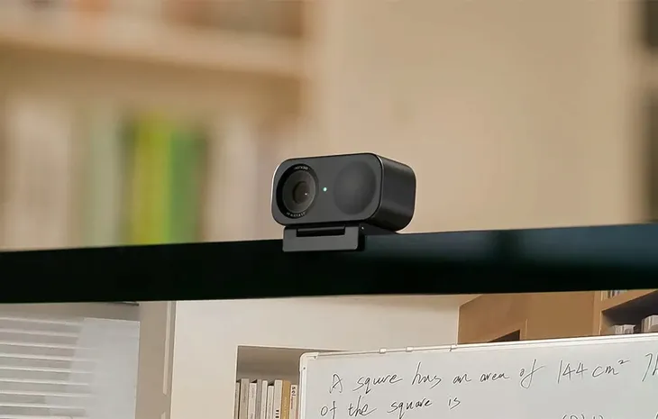 insta360-link-2c-arctic-white-stan-nowy-kod-producenta-cinsabna-link2c06