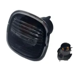 audi-a3-a4-b5-ibiza-fabia-migacz-boczny-dymiony