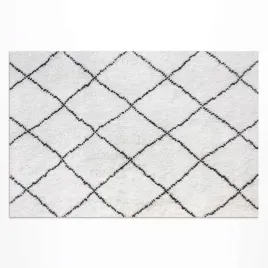 dywan-winylowy-na-taras-balkon-czarne-linie-wzor-imitacja-pluszu-120x180-cm