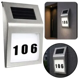 solarna-lampa-led-kinkiet-z-numerem-domu-podswietlany-ze-stali-nierdzewnej