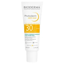 bioderma-photoderm-akn-mat-krem-do-skory-sklonnej-do-tradziku-spf30-40ml