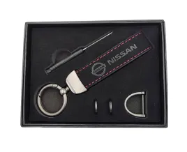 nissan-brelok-samochodowy-nissan-breloczek-do-kluczy-pudelko-na-prezent