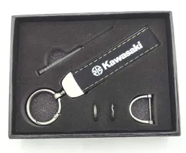 kawasaki-brelok-do-kluczy-wyrazne-logo-zielona-nic-pudelko-na-prezent