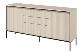 komoda-na-nozkach-166x83x40-lamele-na-froncie-tr-1