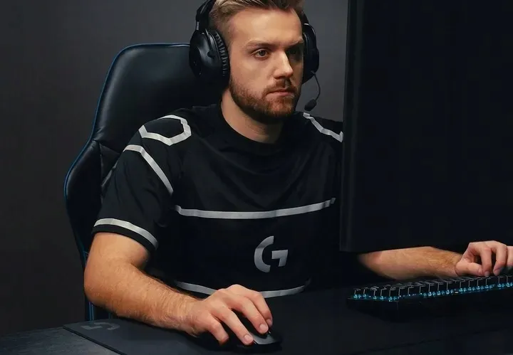 mysz-logitech-g-pro-x-superlight-2-bialy-rozdzielczosc-px-inna