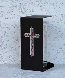 znicz-z-krzyzykiem-z-pomaranczowych-fasetowanych-koralikow-wys-28cm