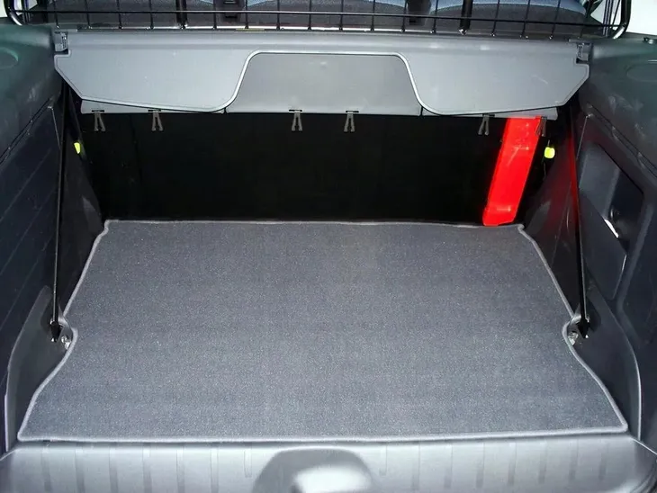 mata-welurowa-bagaznika-bez-do-tesla-model-s-2012-kolor-bezowy