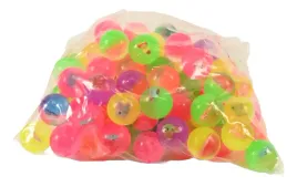 pileczka-kauczukowa-z-figurka-zwierzeta-32mm-skaczaca-pilka-worek-100szt