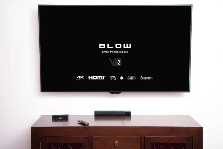 odtwarzacz-smart-tv-box-android-4k-play-do-netflix-kod-producenta-android-smart-tv-box-blow-wifi-producent-inna