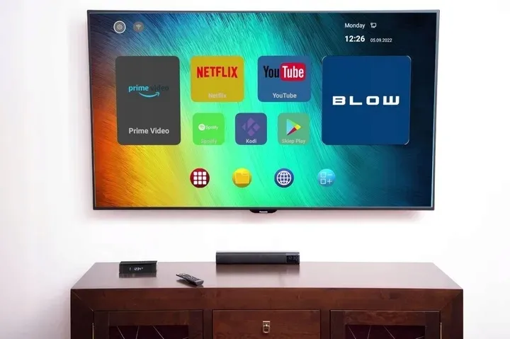 odtwarzacz-smart-tv-box-android-4k-play-do-netflix-stan-opakowania-oryginalne-stan-nowy