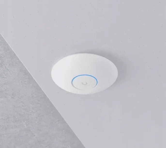 ubiquiti-u7-pro-access-point-wifi-7-802-11be-liczba-rdzeni-procesora-nie-dotyczy