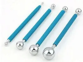 szpatulki-narzedzia-do-dekoracji-tortow-metalowe