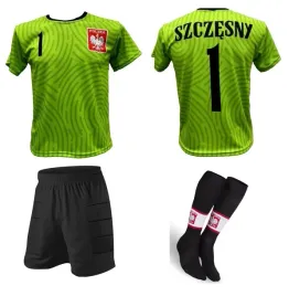 szczesny-polska-stroj-komplet-bramkarski-rozmiar-140-getry