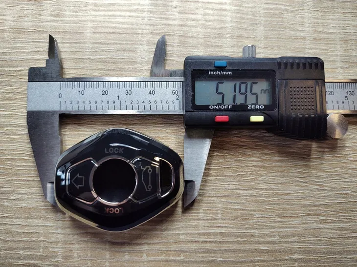 bmw-etui-na-kluczyk-bmw-e36-e39-e46-e60-e46-e60-e61-e63-e64-e83-e85-e86-marka-bez-marki