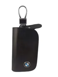 skorzane-etui-na-klucze-logo-bmw-kluczyk-samochodowy-eleganckie-etui