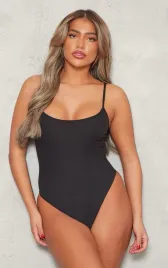 czarne-body-na-ramiaczkach-prettylittlething-m