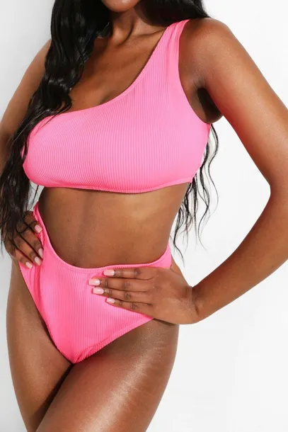 rozowy-dol-od-bikini-boohoo-m