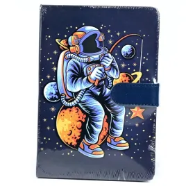 zamykany-notes-kosmos-zeszyt-pamietnik-planety-kosmonauta-rozne-kolory