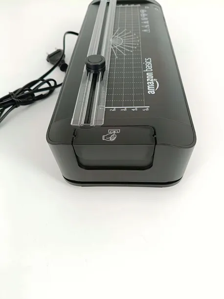 laminator-amazonbasic-b09q9679p1-na-goraco-stan-powystawowy