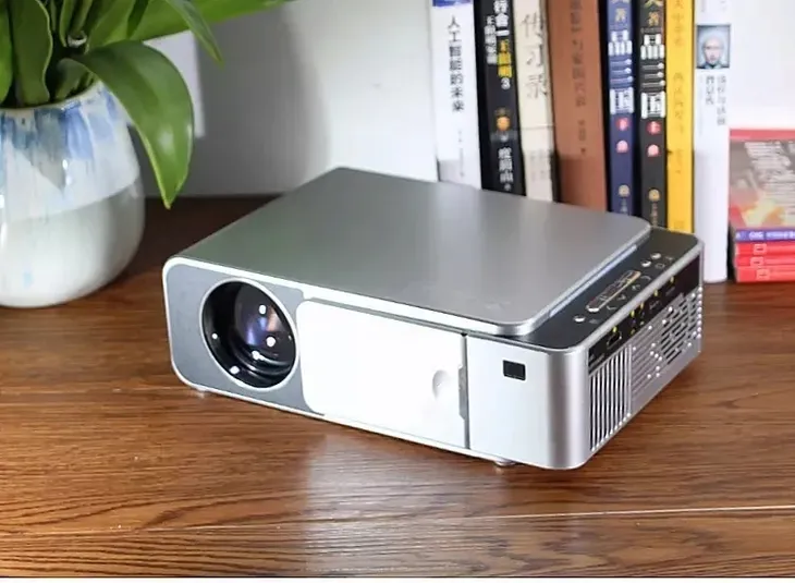 projektor-t6-hdmi-usb-multimedia-funkcje-korekcja-znieksztalcen