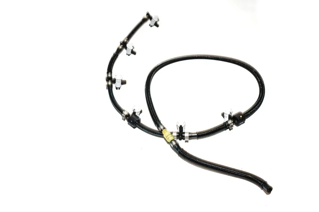 przewod-przelewowy-paliwa-bmw-e60-e61-e63-e64-e65-e70-x5-e71-x6-e83-x3-e90-stan-nowy
