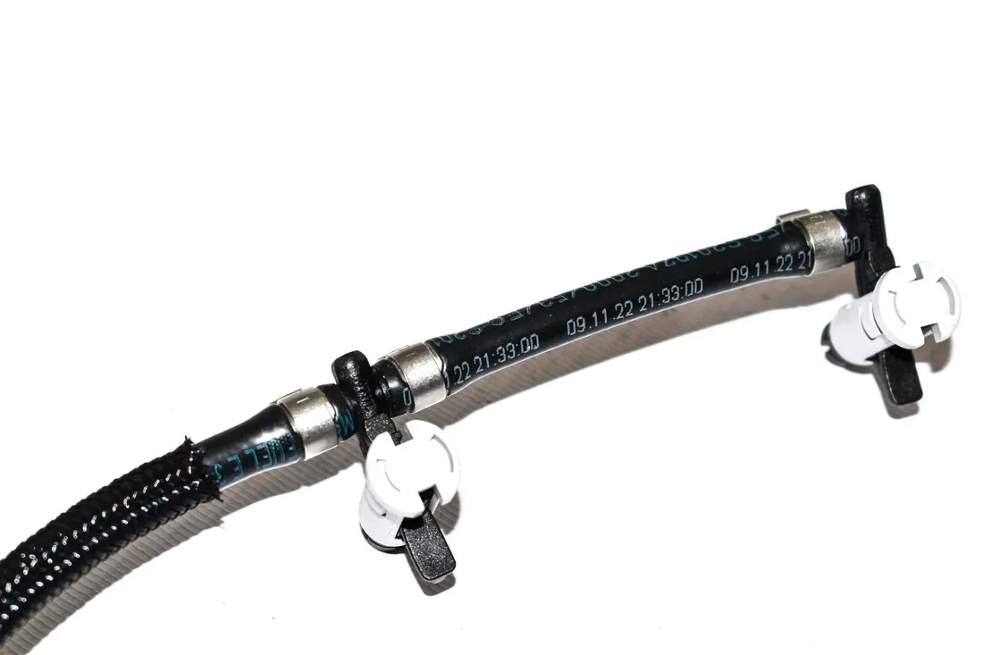 przewod-przelewowy-paliwa-bmw-e60-e61-e63-e64-e65-e70-x5-e71-x6-e83-x3-e90