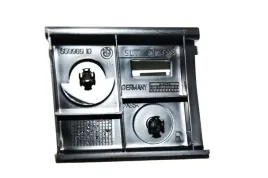mocowanie-oslony-progu-przod-prawe-bmw-e81-e82-116-118-120-123-125-128-130