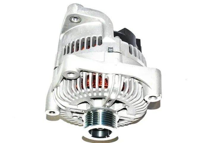 at-alternator-bmw-e60-e61-e63-e64-e65-e66-520d-525d-530d-635d-730d-7802929-prad-ladowania-alternatora-170-a