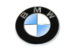 emblemat-znaczek-tyl-bmw-e46-e90-f22-f23-f30-f31-f32-f36-f45-k18-k19-k51