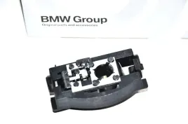 uchwyt-zarowki-lampy-tyl-klapy-prawy-bmw-e70-e70n-m-30dx-35-40-50