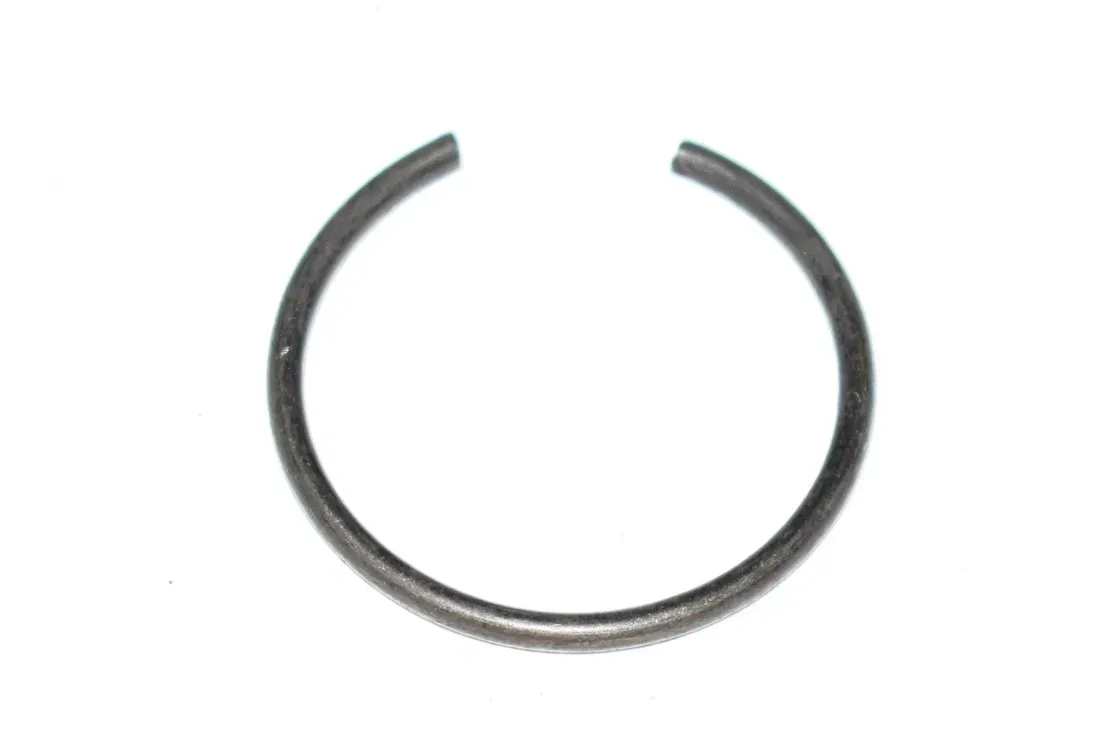pierscien-sprezysty-bmw-e10-e12-e21-e23-e24-e28-e3-e30-e9-nk-23411666122-stan-nowy