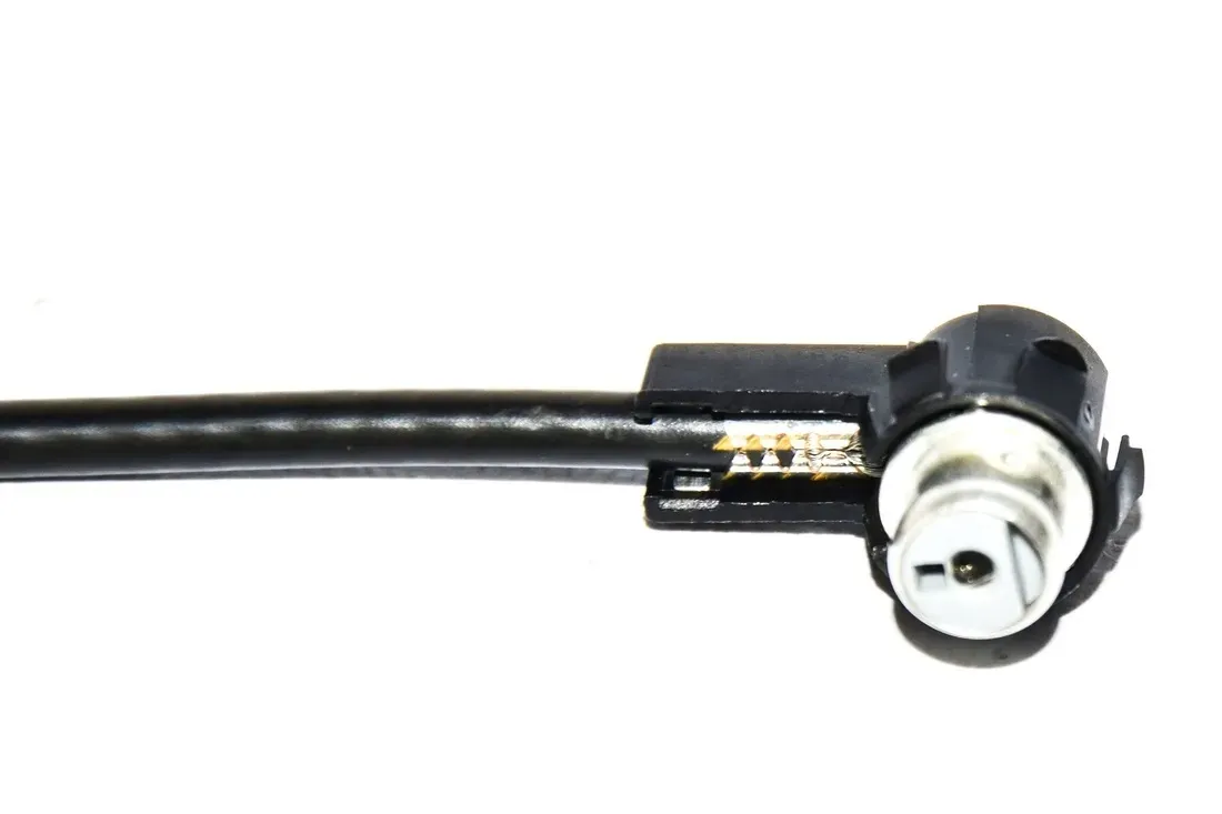 przewod-adaptera-anteny-bmw-e30-e31-e32-e34-e36-840-850-316-318-320-323