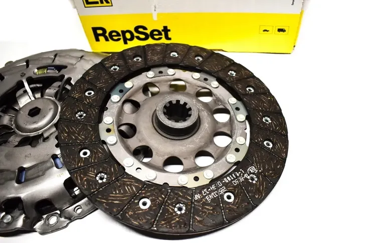 tarcza-sprzegla-bmw-e38-e39-e46-725-728-525-528-producent-czesci-luk
