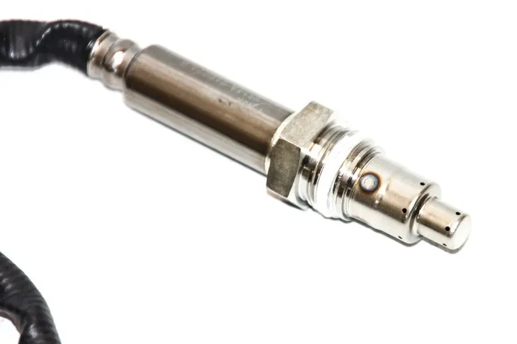 czujnik-nox-bmw-e81-e82-e87-e88-e90-e91-e92-e93-producent-czesci-bmw-oe