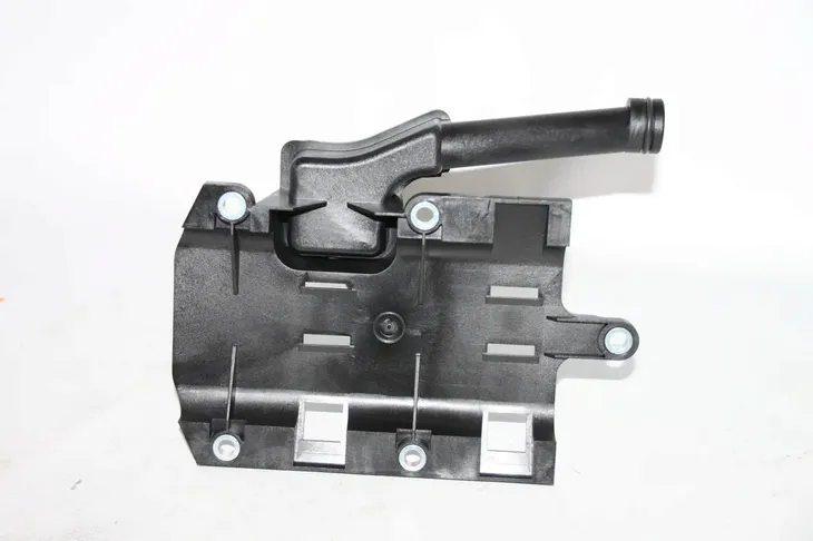przewod-ssacy-pompy-wody-bmw-e81-e87-e90-e91-e92-producent-czesci-bmw-oryginalne-oe
