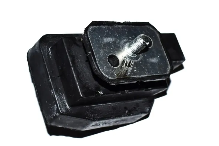 poduszka-skrzyni-bmw-e60-e61-e63-e64-540i-545i-typ-silnika-benzyna