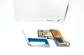 pamiec-usb-pendrive-bmwi-32gb-80292411537