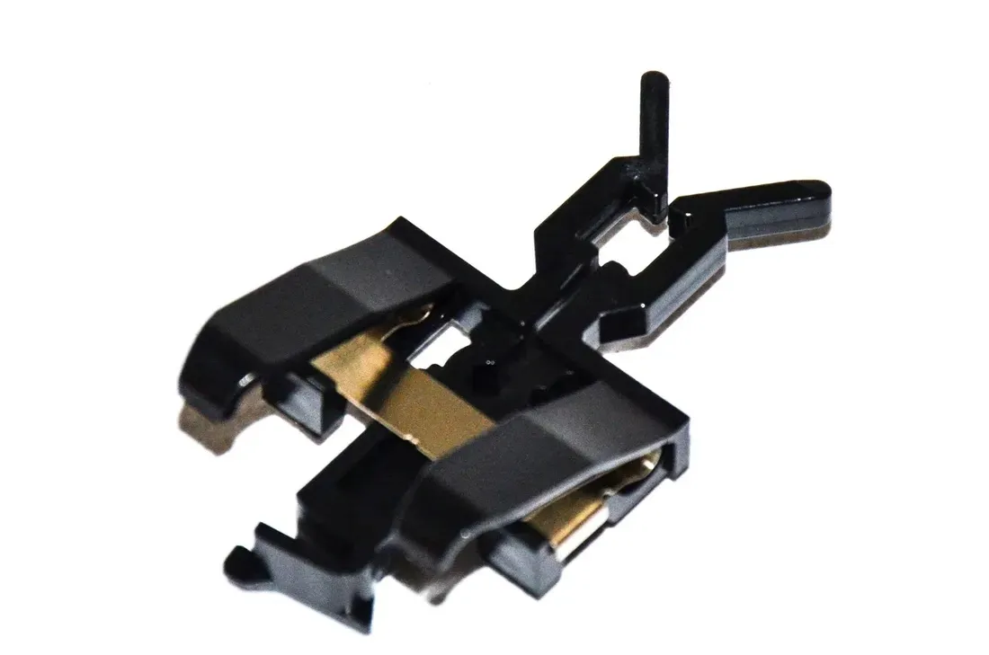 hak-mocowanie-szyberdachu-bmw-e34-e32-e39-e53-x5-e60-e65-e83-x3-730-735-740