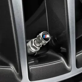 nakretki-na-wentyle-z-logo-bmw-m-1m-m2-m3-m4-m5-m6-m8-36122447402