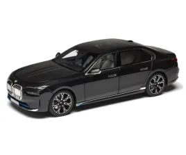 miniatura-bmw-i7-g70-1-18-sophisto-grey-prezent-80435a8f295
