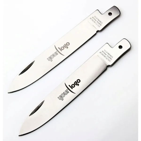 waiter-czerwony-marka-victorinox-stan-nowy