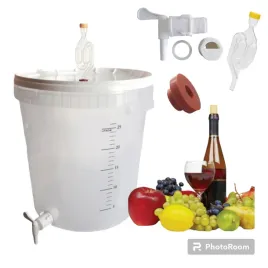 pojemnik-balon-do-wina-kran-rurka-gasior-plastikowy-do-fermentacji-ze-skala