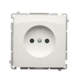 simon-basic-gniazdo-pojedyncze-75x75x41mm-16a-ip20-bialy-bez-uziemienia