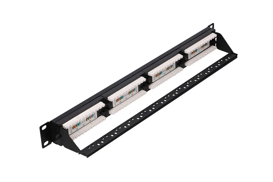 patch-panel-patchpanel-rack-19-kat-6-24p-utp-z-polka-stan-nowy